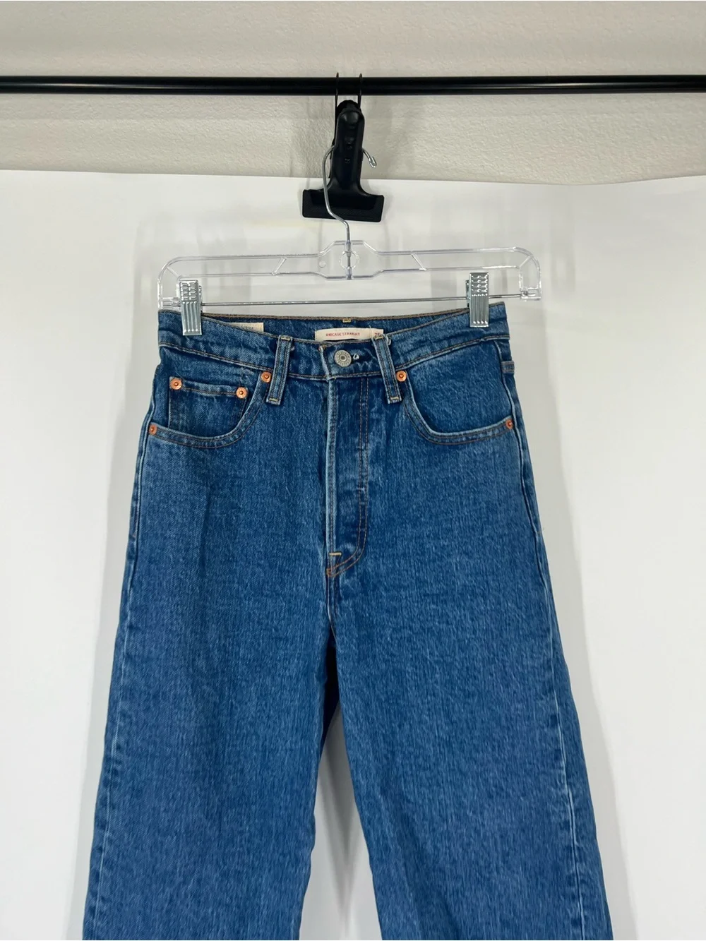 Levi’s Ribcage Straight Button Fly Jeans High Rise - Picture 2 of 8